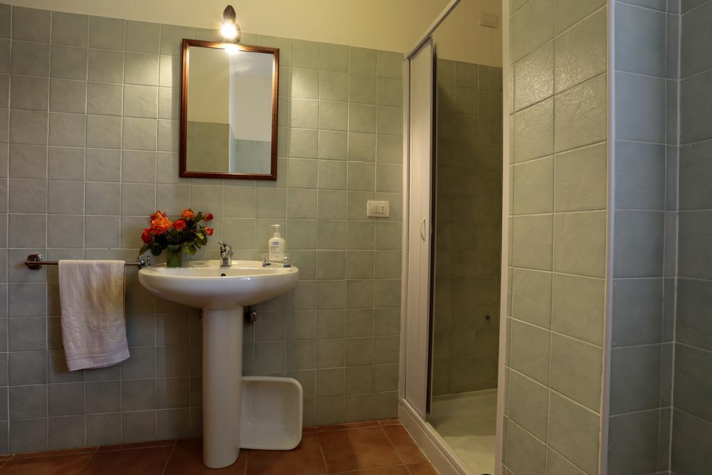 Bed And Breakfast Le Camelie Alghero Exterior photo