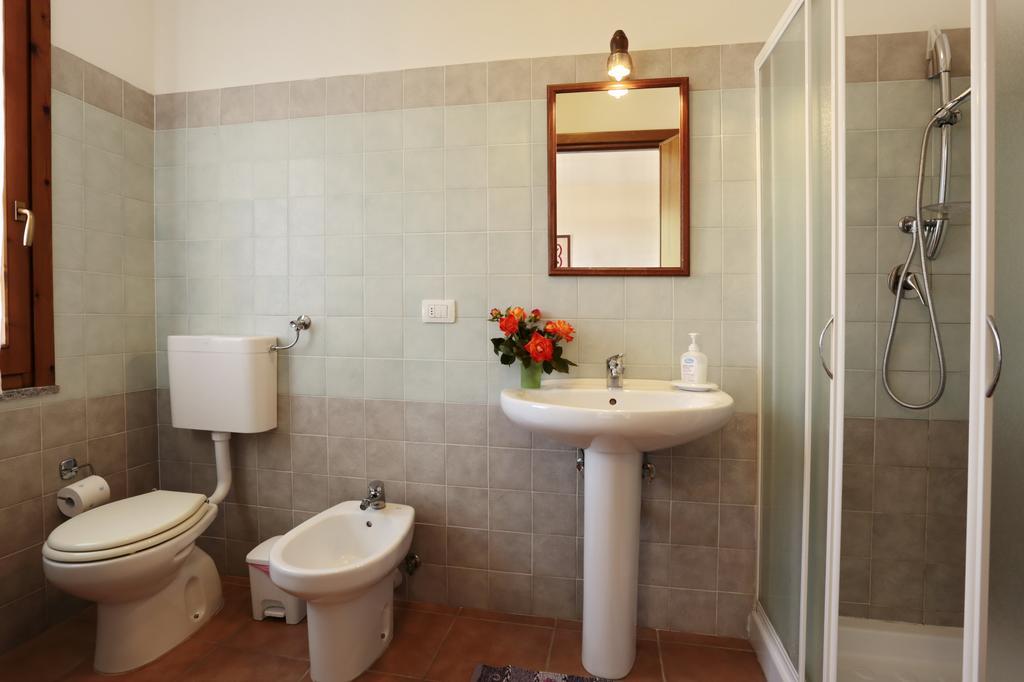 Bed And Breakfast Le Camelie Alghero Exterior photo